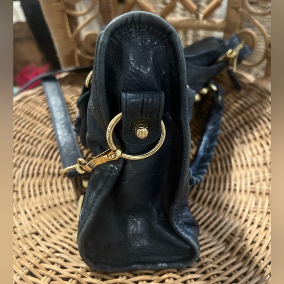 BALENCIAGA NAVY LEATHER CLASSIC CITY BAG GOLD HARDWARE - Picture 5 of 13